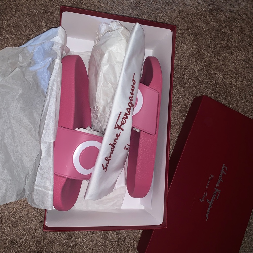 Pink Salvatore Ferragamo Slides - Picture 1 of 3